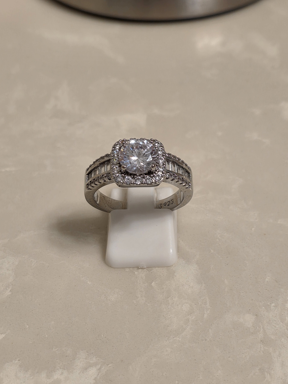 925 Silver and CZ Ring Size 10 - Picture 6 of 7